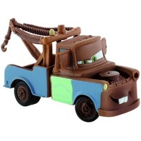 Mater tractand din Cars 2