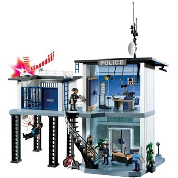 Playmobil Set figurine Statie de politie cu sistem de alarma