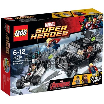 LEGO ® Super Heroes - Confruntarea dintre Razbunatori si Hydra