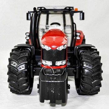 Bruder Minimodele 1:16 BR4 Tractor Massey Ferguson 7600