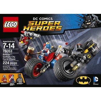 LEGO ® Super Heroes Batman: Urmarire cu motocicleta in orasul Gotham