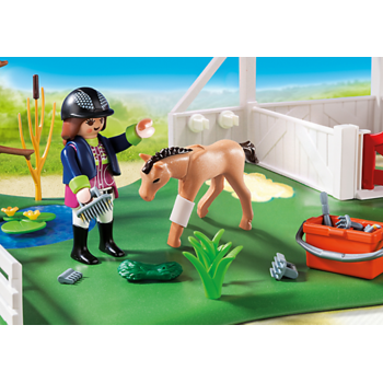 Playmobil Super Set - Grajd cu cai