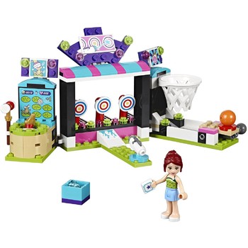 LEGO ® Sala de jocuri din parcul de distractii