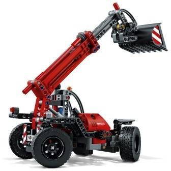 LEGO ® Technic - Utilaj telescopic de incarcare
