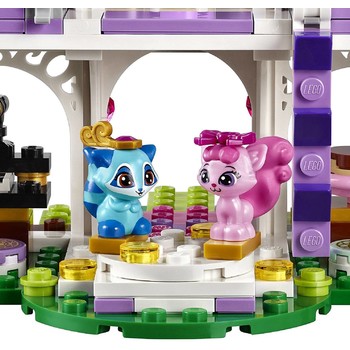 LEGO ® Duplo - Animalutele de la Castelul regal