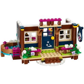 LEGO ® Cabana din statiunea de iarna