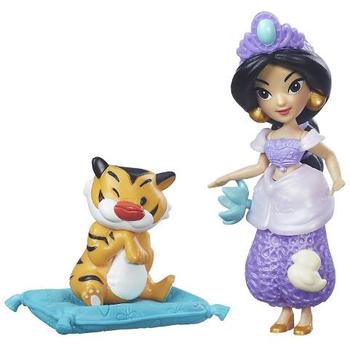 Hasbro Disney Little Kingdom Petrecerea in Pijamale a lui Jasmin