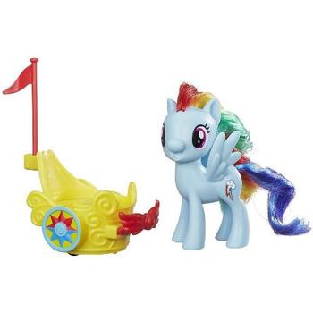 Hasbro Figurina My Little Pony - Rainbow Dash cu Vehicul pentru Gala