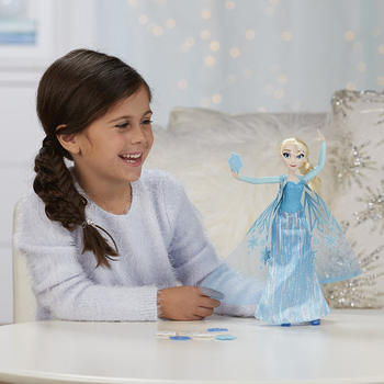 Hasbro Disney Frozen - Elsa, Regina Zapezii
