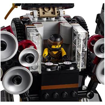 LEGO ® Robotul lui Cole