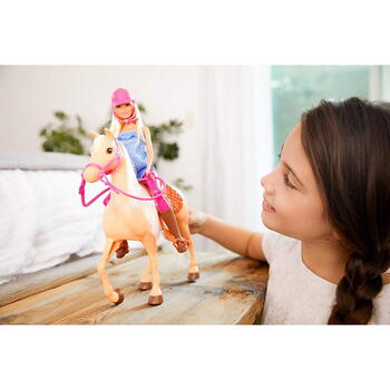 Mattel Barbie Set Papusa Cu Cal