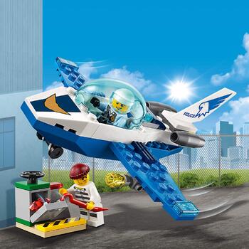 LEGO ® Avionul politiei aeriene