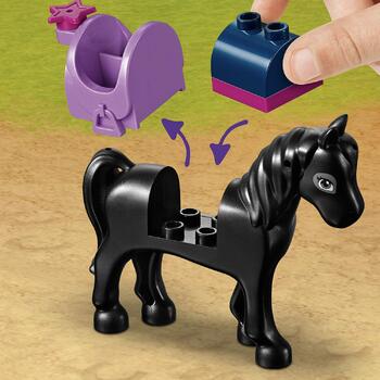 LEGO ® Sariturile cu calul lui Stephanie
