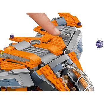 LEGO ® Thanos: Batalia suprema