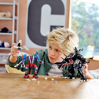 LEGO ® Robotul paianjen contra Venom