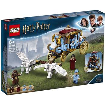 LEGO ® Trasura lui Beauxbatons: Sosire la Hogwarts