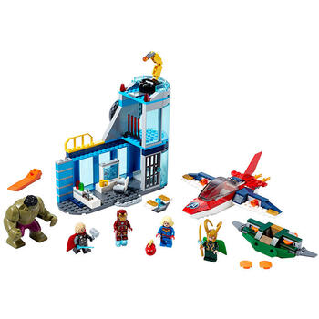 LEGO ® Furia Razbunatorilor impotriva lui Loki