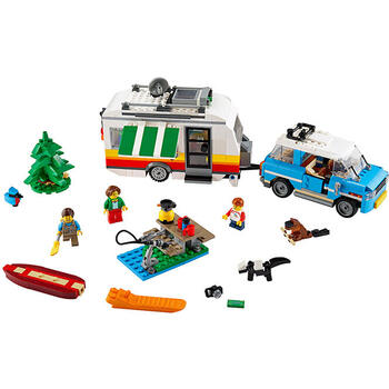 LEGO ® Vacanta in familie cu rulota