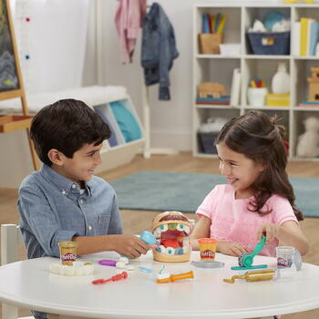 Hasbro Play-doh Set Dentistul Cu Accesorii Si Dinti Colorati
