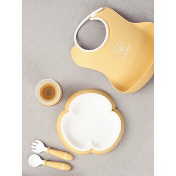 BabyBjorn Set hranire: farfurie, lingurita, furculita, pahar si bavetica pentru bebe, Powder Yellow